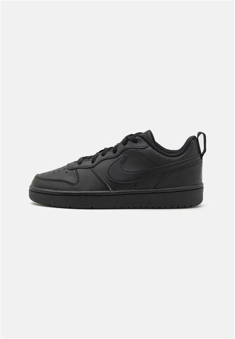 nike court borough unisex